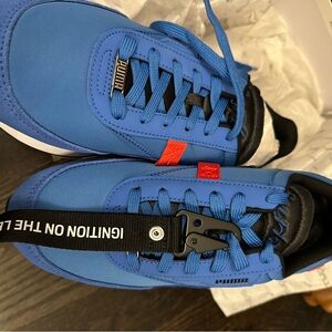 Puma Men's Sneakers in Blue and Black